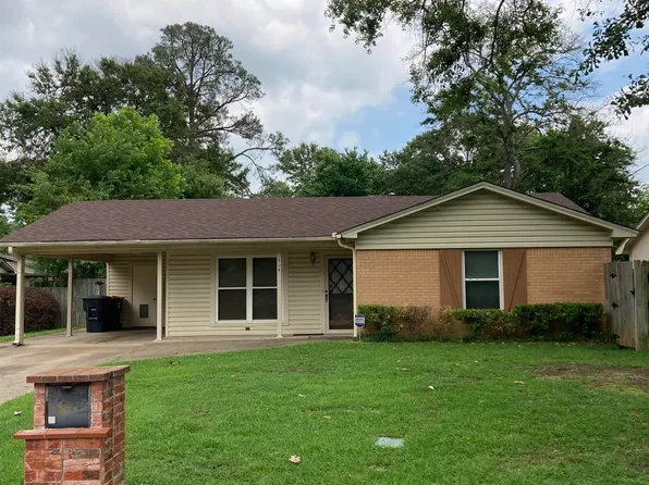 2706 Amy Ln, Tyler, TX 75701