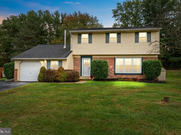 1782 Brandywine Dr, Southampton, PA 18966