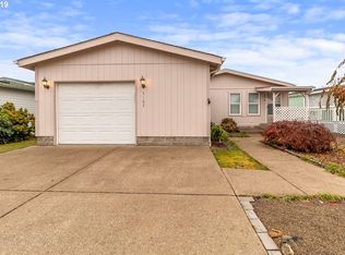 3185 S 8th St, Lebanon, OR 97355