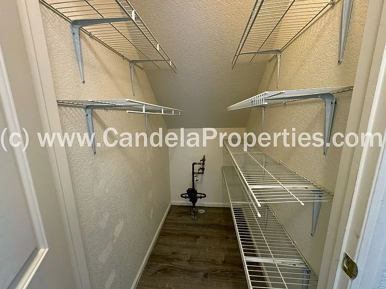 8008 Firecracker Trl — Photo 14
