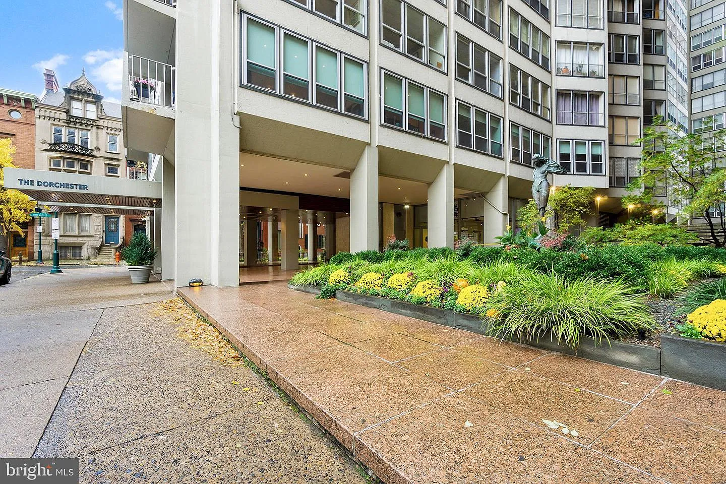 2 bed, 1281 sqft, $3,400 — Photo 1