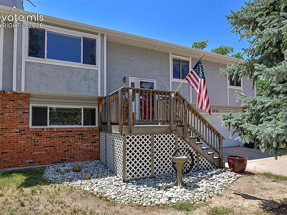 3rd image of 3711 Lander Ln