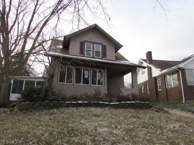 2460 Berk St, Cuyahoga Falls, OH, 44221