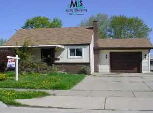 13045 S Saint Andrews Ave, Warren, MI 48089