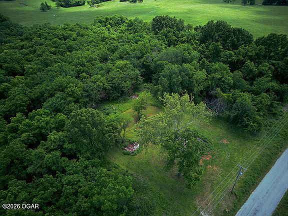 2nd image of 17711 Quail Rd