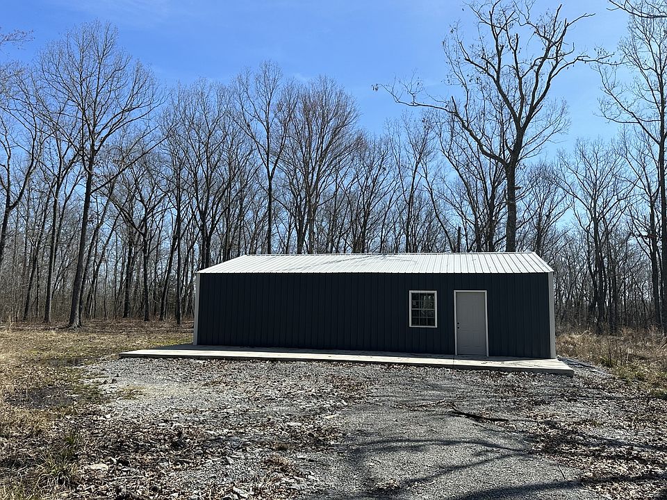 2nd image of 403 End Ln