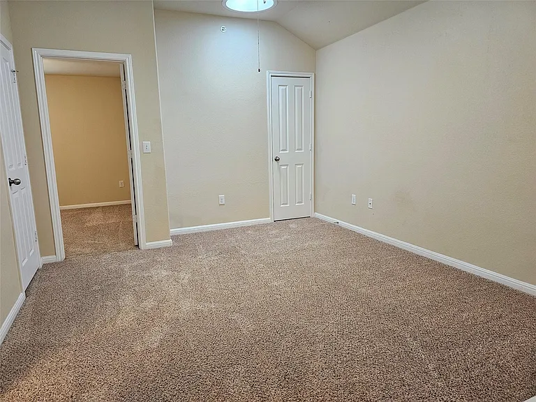 808 Lost Pines Ln — Photo 23