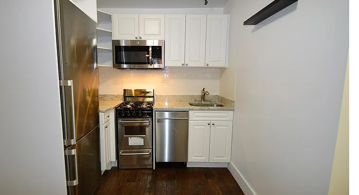 Rented by Newcastle Realty Services | media 13