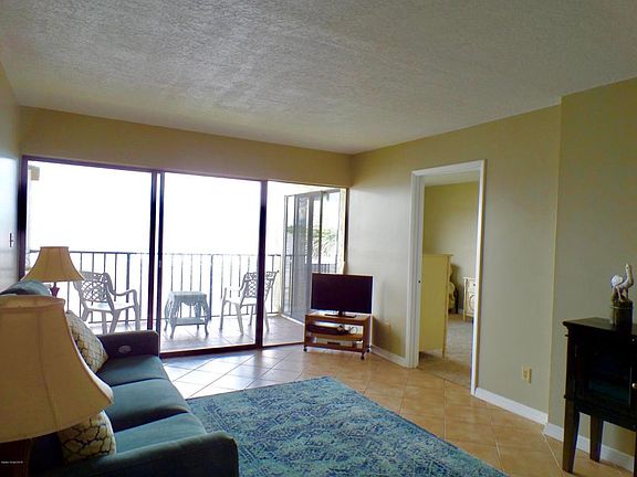 4th image of 2465 S Washington Ave #310