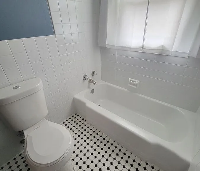 5846 Washburn Ave S #UPPER — Photo 6