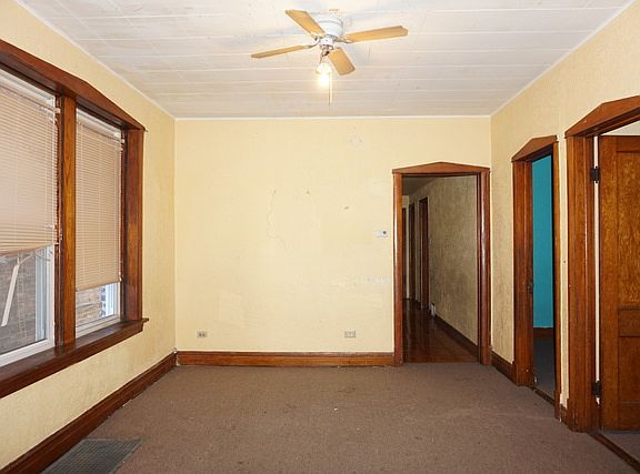 3rd image of 5031 W 23rd Pl