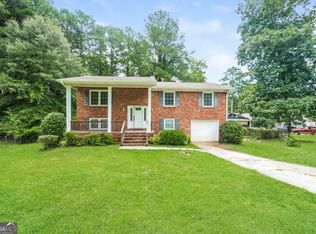 6208 Auburn Dr, Riverdale, GA 30296