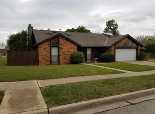 3702 Cedar Ridge Dr, Norman, OK 73072