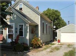 2975 W Lake Rd, Wilson, NY 14172