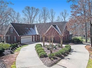 581 W Red Cross Rd, Oakboro, NC 28129