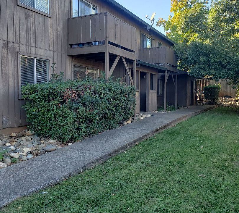 1st image of 1626 Bramble Pl APT 3