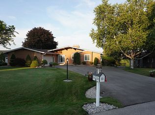 8888 Dawn Cir, Traverse City, MI 49686