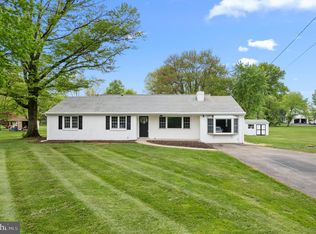 224 Oak Park Rd, Hatfield, PA 19440