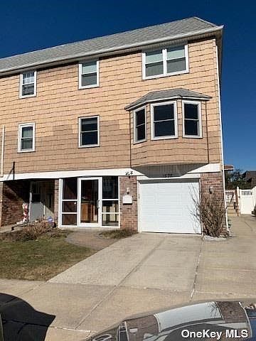 1st image of 1575 216th St