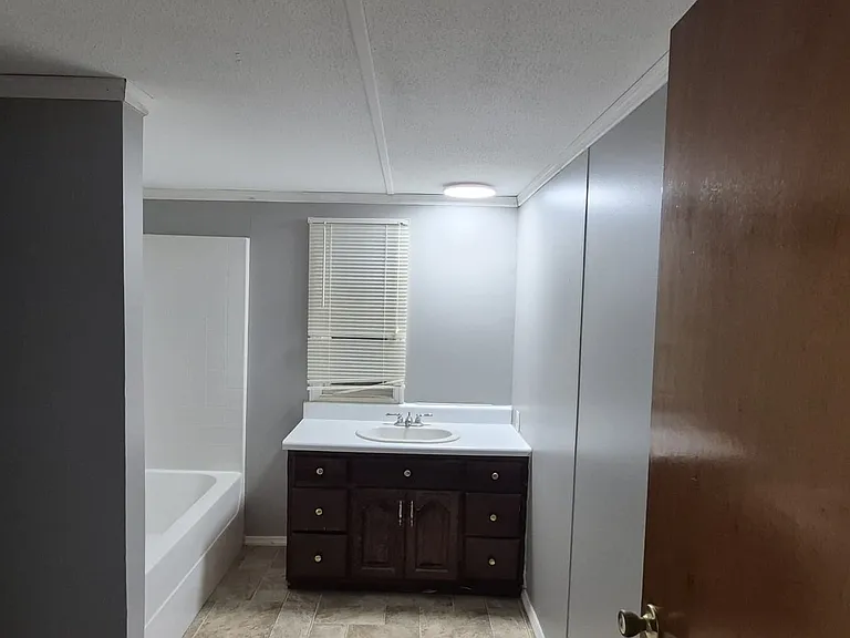 66 Old Creek Way — Photo 13