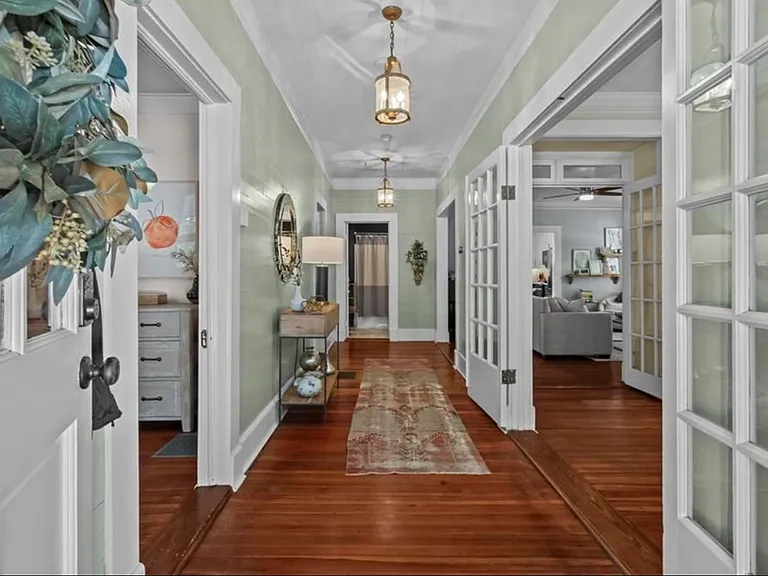 235 Powell St SE — Photo 5