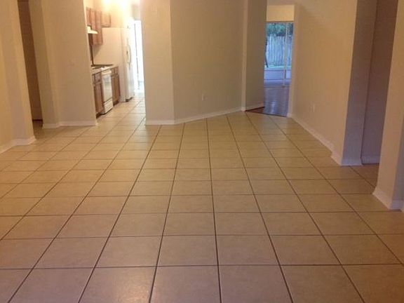 5th image of 5118 New Savannah Cir