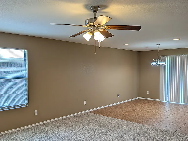 9949 Sparrow Hawk Ln — Photo 4