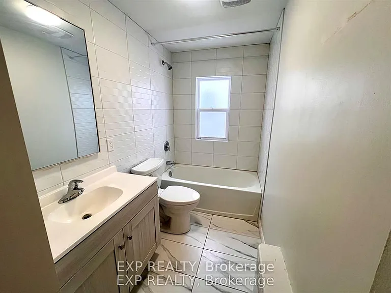 75 Holland Ave #5 — Photo 11