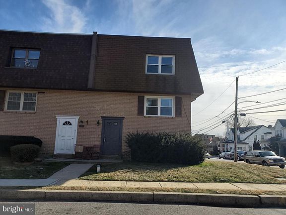 3rd image of 2418 David Dr #2