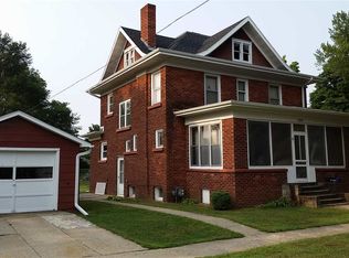 706 16th St, Brodhead, WI 53520