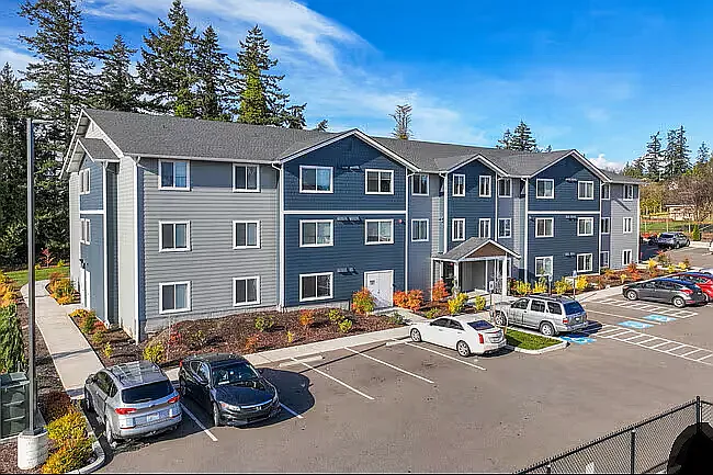 Pacific Pines Apartments