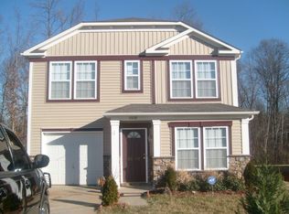 6608 Wicked Oak Ln, Charlotte, NC 28216