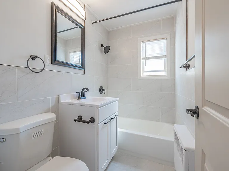246 Edgar Pl — Photo 15