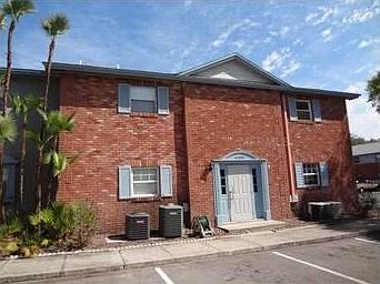 2nd image of 3035 George Mason Ave #D-20b
