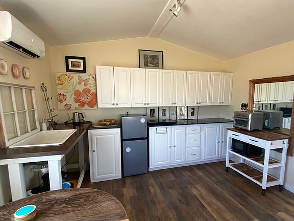 4th image of 14015 Murphy Ave #B