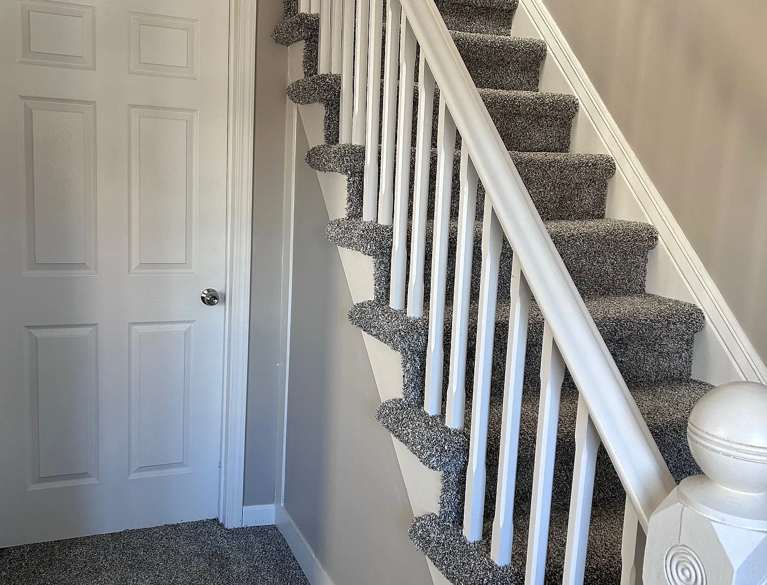 5 bed, 2000 sqft, $2,500 — Photo 3