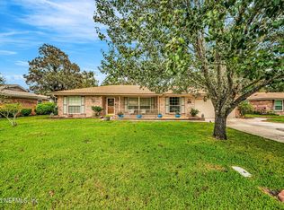 5495 Forrest Dr, Orange Park, FL 32073