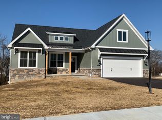 109 Onyx Dr #38, Hanover, PA 17331