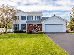 17 Grouse Point, Webster, NY 14580