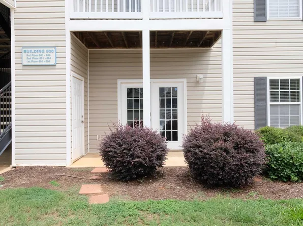 602 McKenna Cir, Greenville, SC 29615