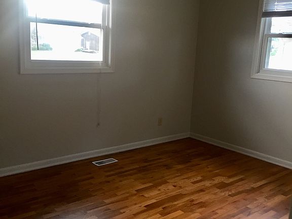 2nd bedroom with hardwood 