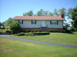 39 Statesville Quarry Rd, Lafayette, NJ 07848