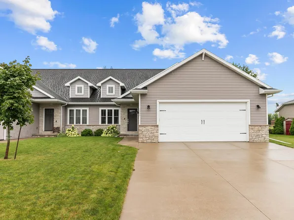 N9088 Spring Valley Rd, Menasha, WI 54952