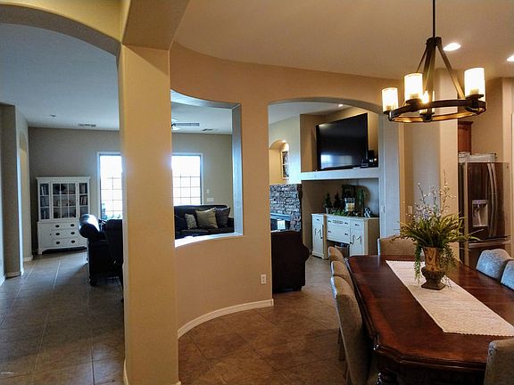 3rd image of 44033 W Palo Abeto Dr