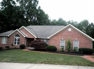 125 Summer Dr, Culloden, WV 25510