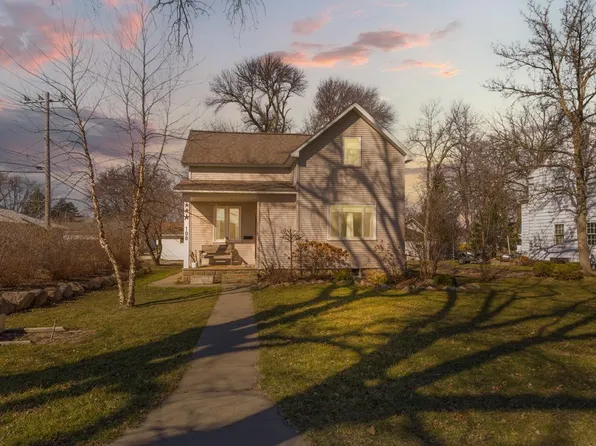 108 Spring St, Kenyon, MN 55946