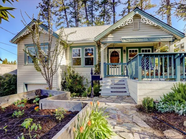 127 Mainhart Dr, Grass Valley, CA 95945