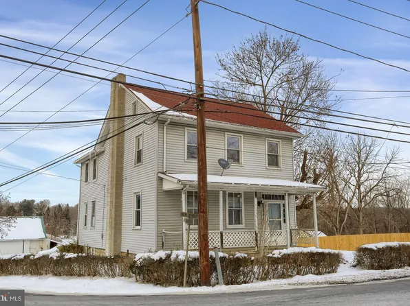 204 N Hoernerstown Rd, Hummelstown, PA 17036