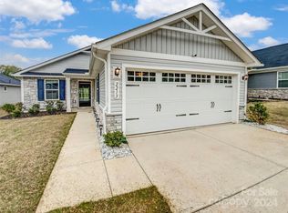 2213 Goldwood Dr, Charlotte, NC 28215