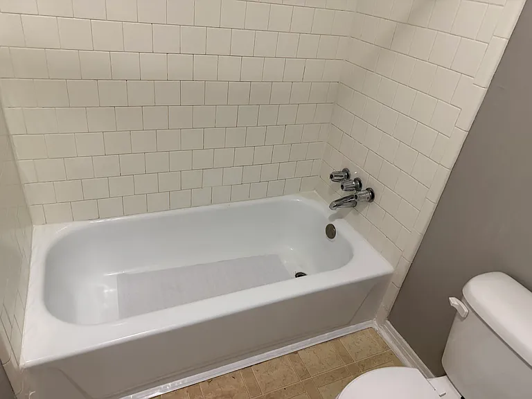 2107 Langley Ave — Photo 11
